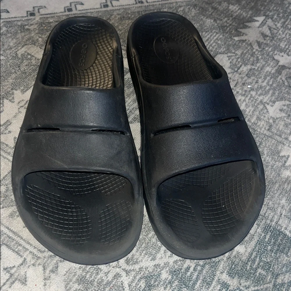 OOFOS unisex-adult black Ooahh recovery Slide Men’s size 11